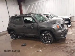 2021 Jeep Renegade Latitude with VIN ZACNJDBB1MPM71726, listed as a IAAI auction lot 41607723 with 30,655 mi miles. Bid and sale history available at carsss.com. Image 13.