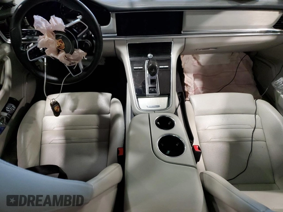 2018 Porsche Panamera 4S с VIN WP0AB2A77JL135434, выставлен на аукционе Copart как лот 44850205 с пробегом Не указан миль и Списание • Salvage title. История ставок и продаж доступна на DreamBid. Изображение 8.