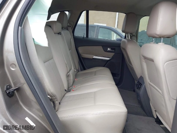 2014 Ford Edge Limited with VIN 2FMDK3KC7EBA05475, listed as a IAAI auction lot 41578021 with 106,574 mi miles. Bid and sale history available at carsss.com. Image 8.