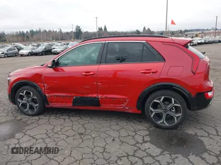 2023 Kia Niro EX with VIN KNDCR3LE8P5040383, listed as a IAAI auction lot 41538602 with 32,494 mi miles. Bid and sale history available at carsss.com. Image 14.