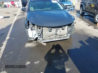 2017 Toyota Avalon XLE z VIN 4T1BK1EB5HU262650, wystawiony jako IAAI lot #42004158 z przebiegiem 81 018 mil mil oraz . Historia ofert i sprzedaży dostępna na DreamBid. Obrazek 19.