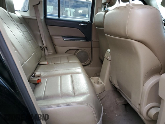 2012 Jeep Patriot Limited z VIN 1C4NJPCB2CD619284, wystawiony jako Copart lot #85903024 z przebiegiem Nie podano mil oraz Szkoda całkowita • Salvage title. Historia ofert i sprzedaży dostępna na DreamBid. Obrazek 11.