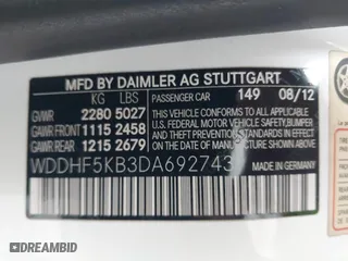2013 Mercedes-Benz E-Class E 350 Luxury with VIN WDDHF5KB3DA692743, listed as a IAAI auction lot 40550950 with 142,986 mi miles. Bid and sale history available at carsss.com. Image 9.