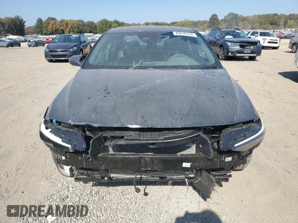 2024 Hyundai Elantra SEL with VIN KMHLS4DG0RU717599, listed as a Copart auction lot 76830314 with 7,205 mi miles and Salvage title. Bid and sale history available at DreamBid. Image 5.