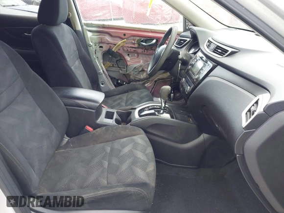 2014 Nissan Rogue SV with VIN 5N1AT2MT1EC863385, listed as a IAAI auction lot 42091681 with 167,761 mi miles and . Bid and sale history available at carsss.com. Image 5.