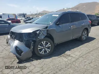 2019 Nissan Pathfinder SL z VIN 5N1DR2MN8KC587912, wystawiony jako Copart lot #61043345 z przebiegiem 113 911 mil mil oraz Szkoda całkowita • Salvage title. Historia ofert i sprzedaży dostępna na DreamBid. Obrazek 1.