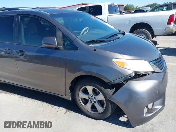 2014 Toyota Sienna LE AAS with VIN 5TDKK3DC8ES457023, listed as a IAAI auction lot 42067713 with 335,130 mi miles. Bid and sale history available at carsss.com. Image 20.