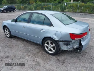 2007 Hyundai Sonata SE z VIN 5NPEU46F37H209758, wystawiony jako IAAI lot #42746501 z przebiegiem 217 618 mil mil oraz . Historia ofert i sprzedaży dostępna na DreamBid. Obrazek 3.