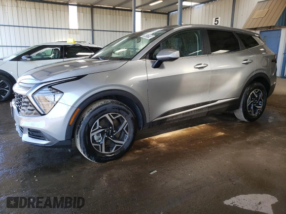 2024 Kia Sportage LX with VIN KNDPUCDF8R7278670, listed as a Copart auction lot 76417374 with 9,383 mi miles and Clean Title. Bid and sale history available at DreamBid. Image 1.