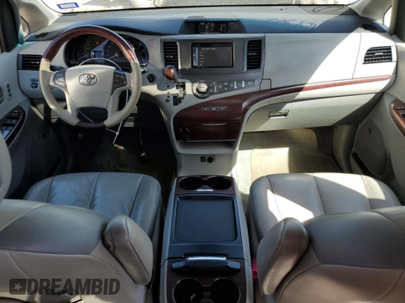 2011 Toyota Sienna XLE AAS with VIN 5TDYK3DC4BS101366, listed as a Copart auction lot 45296075 with 261,950 mi miles and Salvage Title. Bid and sale history available at carsss.com. Image 8.