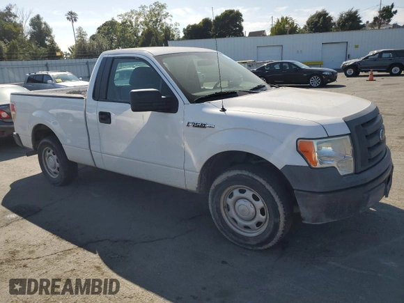 2011 Ford F-150 XL z VIN 1FTMF1CF2BFC77724, wystawiony jako Copart lot #62219105 z przebiegiem 268 043 mil mil oraz Czysty tytuł • Clean title. Historia ofert i sprzedaży dostępna na DreamBid. Obrazek 4.