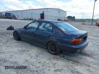 1992 Honda Civic DX z VIN 1HGEG8542NL032175, wystawiony jako IAAI lot #42187328 z przebiegiem 279 877 mil mil oraz . Historia ofert i sprzedaży dostępna na DreamBid. Obrazek 3.