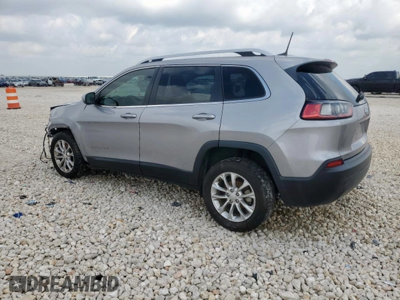 2019 Jeep Cherokee Latitude with VIN 1C4PJLCB3KD164896, listed as a Copart auction lot 64172205 with 107,433 mi miles and Salvage title. Bid and sale history available at DreamBid. Image 2.