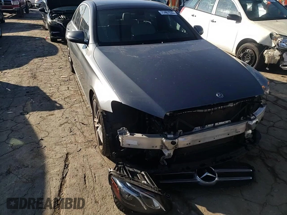 2018 Mercedes-Benz E-Class E 300 with VIN WDDZF4JB1JA358433, listed as a Copart auction lot 71467222 with 60,742 mi miles. Bid and sale history available at carsss.com. Image 11.