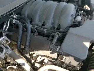 2019 GMC Yukon SLT z VIN 1GKS2BKJ3KR199763, wystawiony jako Copart lot #50237105 z przebiegiem 54 982 mil mil oraz Szkoda całkowita • Salvage title. Historia ofert i sprzedaży dostępna na DreamBid. Obrazek 17.