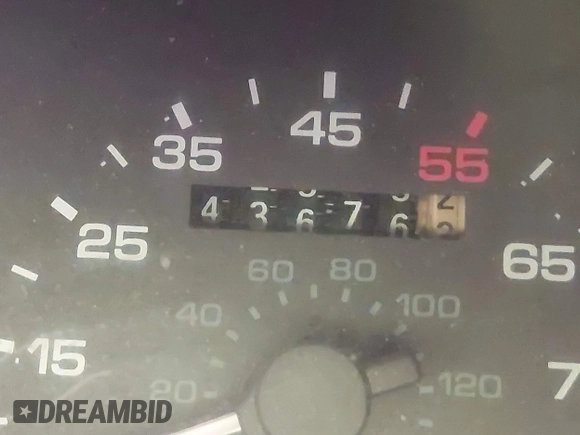 1989 Ford Mustang with VIN 1FABP40A3KF188992, listed as a IAAI auction lot 42076796 with 43,676 mi miles and . Bid and sale history available at DreamBid. Image 15.