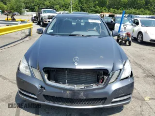 2013 Mercedes-Benz E 350 Luxury with VIN WDDHF8JB0DA738385, listed as a Copart auction lot 60824075 with 147,873 mi miles and Non repairable. Bid and sale history available at DreamBid. Image 5.