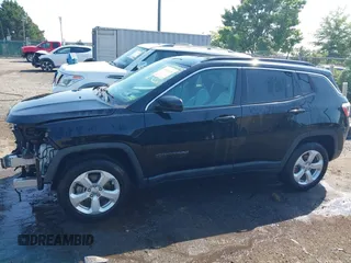 2020 Jeep Compass Latitude с VIN 3C4NJDBB8LT143150, выставлен на аукционе IAAI как лот 42563369 с пробегом 54 827 миль миль и . История ставок и продаж доступна на DreamBid. Изображение 15.