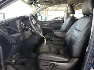 2020 Toyota Sienna SE with VIN 5TDXZ3DC4LS034373, listed as a Copart auction lot 52971635 with 44,421 mi miles and Salvage Title. Bid and sale history available at carsss.com. Image 7.