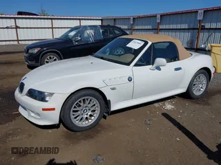 2000 BMW Z3 2.8 with VIN 4USCH3349YLF71113, listed as a IAAI auction lot 42623001 with 133,873 mi miles and . Bid and sale history available at DreamBid. Image 2.