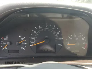 2001 Mercedes-Benz E-Class with VIN WDBJH65J41B201471, listed as a Copart auction lot 68863194 with 106,893 mi miles and Salvage Title. Bid and sale history available at carsss.com. Image 9.