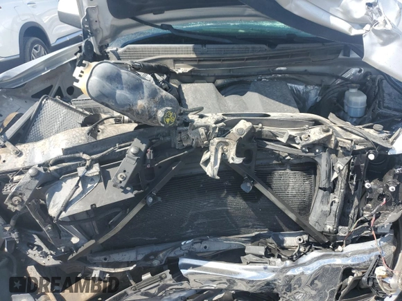 2014 GMC Sierra 1500 SLE with VIN 1GTR1UEH2EZ111064, listed as a Copart auction lot 64264034 with 0 mi miles and Salvage Title. Bid and sale history available at carsss.com. Image 12.
