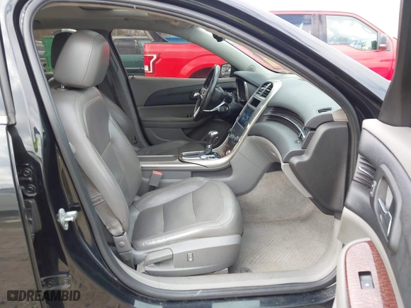 2013 Chevrolet Malibu ECO with VIN 1G11F5RR3DF116970, listed as a IAAI auction lot 41514066 with 134,849 mi miles. Bid and sale history available at carsss.com. Image 5.
