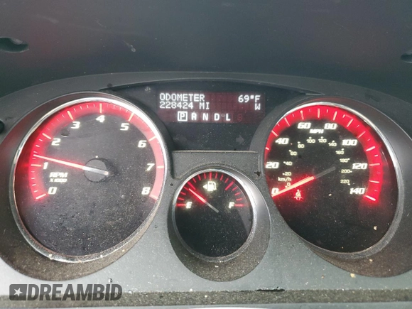 2012 GMC Acadia SLT1 z VIN 1GKKRRED0CJ306245, wystawiony jako Copart lot #54421765 z przebiegiem 228 424 mil mil oraz Szkoda całkowita • Salvage title. Historia ofert i sprzedaży dostępna na DreamBid. Obrazek 9.