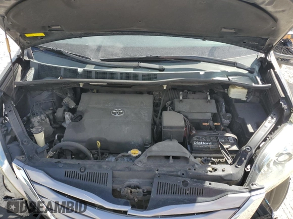 2015 Toyota Sienna XLE with VIN 5TDYK3DC7FS611488, listed as a Copart auction lot 45580075 with 193,344 mi miles and Salvage Title. Bid and sale history available at DreamBid. Image 12.