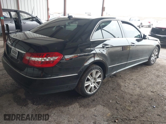 2013 Mercedes-Benz E 350 Luxury with VIN WDDHF5KB1DA742801, listed as a IAAI auction lot 41516130 with Not Provided miles and . Bid and sale history available at DreamBid. Image 4.