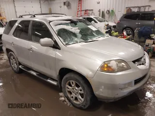 2004 Acura MDX Touring Pkg w/Navigation with VIN 2HNYD18874H506394, listed as a IAAI auction lot 41589065 with 211,253 mi miles. Bid and sale history available at carsss.com. Image 1.