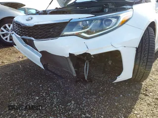 2019 Kia Optima LX with VIN 5XXGT4L31KG334865, listed as a IAAI auction lot 41044256 with 54,717 mi miles. Bid and sale history available at carsss.com. Image 6.