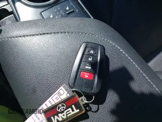 2019 Toyota Camry XSE with VIN 4T1B61HK1KU812353, listed as a IAAI auction lot 41671046 with 60,488 mi miles. Bid and sale history available at carsss.com. Image 11.