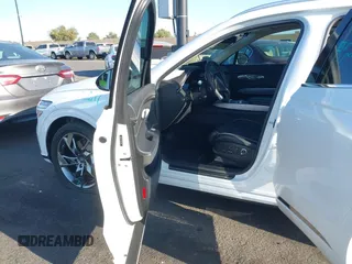 2024 Genesis GV70 Advanced with VIN 5NMMCET1XRH002913, listed as a IAAI auction lot 41959174 with 8,207 mi miles and . Bid and sale history available at DreamBid. Image 5.