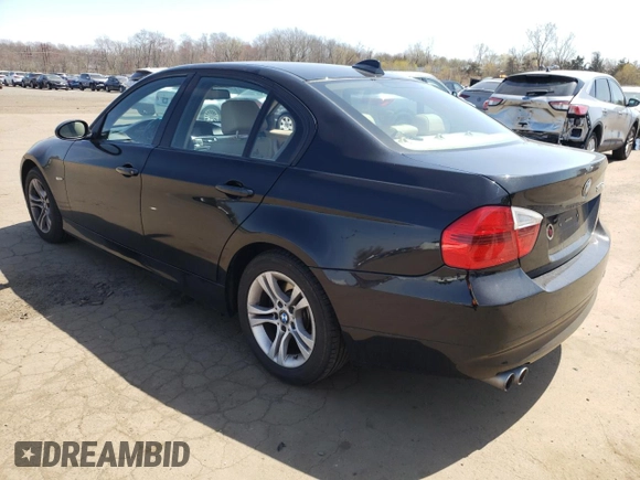 2008 BMW 3 Series 328xi z VIN WBAVC73568KX90320, wystawiony jako Copart lot #53806035 z przebiegiem 102 438 mil mil oraz Szkoda całkowita • Salvage title. Historia ofert i sprzedaży dostępna na DreamBid. Obrazek 2.