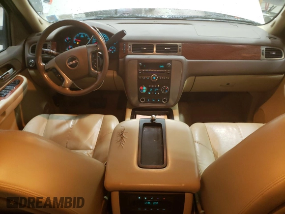 2008 GMC Yukon SLT w/4SB with VIN 1GKFC13J48J227438, listed as a Copart auction lot 48971415 with 209,626 mi miles and Salvage Title. Bid and sale history available at carsss.com. Image 8.