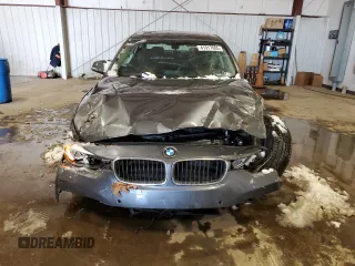 2016 BMW 3 Series 320i xDrive with VIN WBA8A3C5XGK689730, listed as a Copart auction lot 41917085 with 79,668 mi miles and Salvage Title. Bid and sale history available at DreamBid. Image 5.