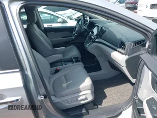 2024 Honda Odyssey EX-L z VIN 5FNRL6H66RB044786, wystawiony jako IAAI lot #42484466 z przebiegiem 40 016 mil mil oraz . Historia ofert i sprzedaży dostępna na DreamBid. Obrazek 5.
