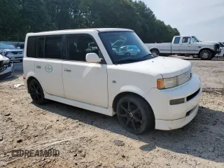 2006 Scion xB z VIN JTLKT324064096333, wystawiony jako Copart lot #62640115 z przebiegiem 193 477 mil mil oraz Czysty tytuł • Clean title. Historia ofert i sprzedaży dostępna na DreamBid. Obrazek 4.