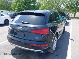2018 Audi Q5 Premium Plus z VIN WA1BNAFY5J2237208, wystawiony jako IAAI lot #39738297 z przebiegiem 93 523 mil mil oraz . Historia ofert i sprzedaży dostępna na DreamBid. Obrazek 4.