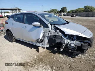 2025 Nissan LEAF SV Plus with VIN 1N4CZ1CV7SC561383, listed as a Copart auction lot 77488484 with 1,565 mi miles and Salvage Title. Bid and sale history available at carsss.com. Image 4.