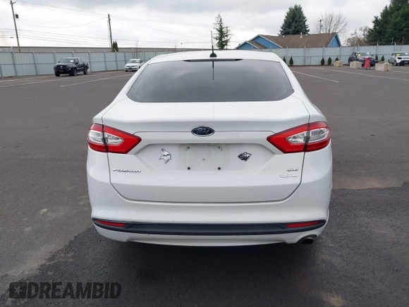 2013 Ford Fusion SE with VIN 3FA6P0HR9DR271840, listed as a IAAI auction lot 41777825 with 61,266 mi miles. Bid and sale history available at carsss.com. Image 16.