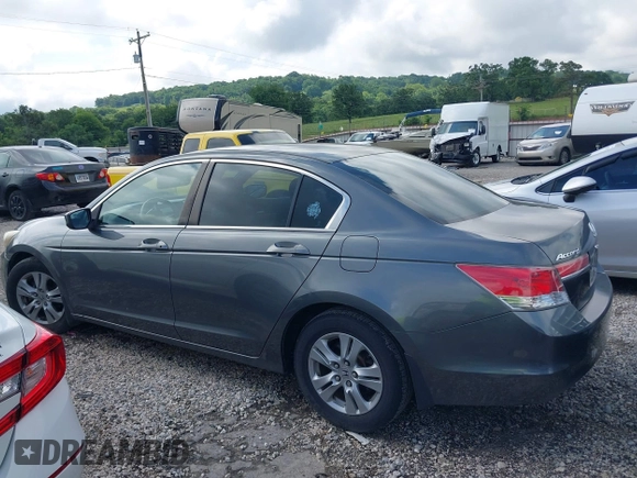 2012 Honda Accord LX Premium z VIN 1HGCP2F42CA104505, wystawiony jako IAAI lot #42520563 z przebiegiem 281 476 mil mil oraz . Historia ofert i sprzedaży dostępna na DreamBid. Obrazek 14.