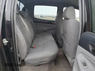 2005 Toyota Tacoma PreRunner with VIN 5TEKU72N05Z013644, listed as a Copart auction lot 45429775 with 254,291 mi miles and Salvage Title. Bid and sale history available at carsss.com. Image 10.