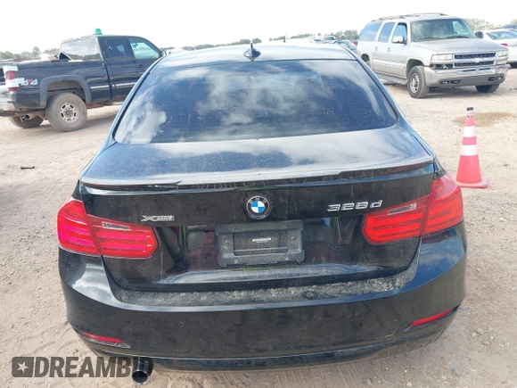 2014 BMW 3 Series 328d xDrive with VIN WBA3D5C53EF147095, listed as a IAAI auction lot 40740496 with 98,834 mi miles. Bid and sale history available at carsss.com. Image 16.