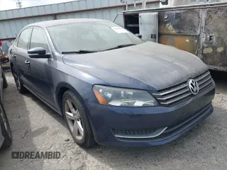 2013 Volkswagen Passat SE z VIN 1VWBP7A36DC033947, wystawiony jako IAAI lot #41943108 z przebiegiem 216 898 mil mil oraz . Historia ofert i sprzedaży dostępna na DreamBid. Obrazek 1.