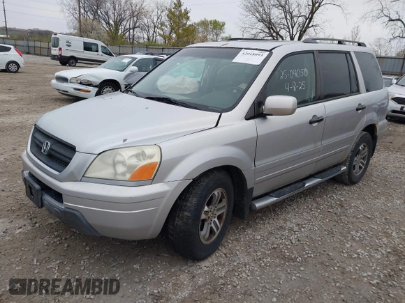 2005 Honda Pilot EX-L with RES with VIN 5FNYF186X5B062577, listed as a IAAI auction lot 42018093 with 209,321 mi miles. Bid and sale history available at carsss.com. Image 2.