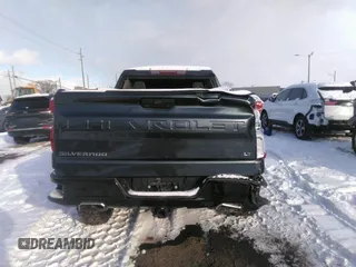 2020 Chevrolet Silverado 1500 LT Trail Boss with VIN 1GCPYFED9LZ147231, listed as a IAAI auction lot 41575194 with 90,371 mi miles. Bid and sale history available at carsss.com. Image 15.