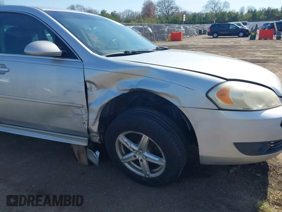 2011 Chevrolet Impala LT Fleet z VIN 2G1WG5EK7B1131195, wystawiony jako IAAI lot #42067731 z przebiegiem 192 180 mil mil oraz . Historia ofert i sprzedaży dostępna na DreamBid. Obrazek 6.