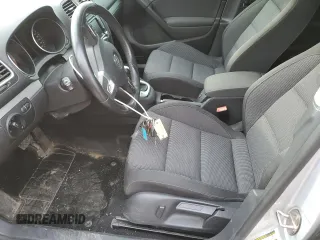 2013 Volkswagen Golf с VIN WVWDA7AJ3DW133630, выставлен на аукционе Copart как лот 54122125 с пробегом 102 563 миль миль и Списание • Salvage title. История ставок и продаж доступна на DreamBid. Изображение 7.